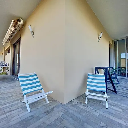 Neuf T2 Pour 4 Personnes Dans Résidence Avec Piscine * Sainte-Maxime