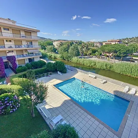 Neuf T2 Pour 4 Personnes Dans Résidence Avec Piscine