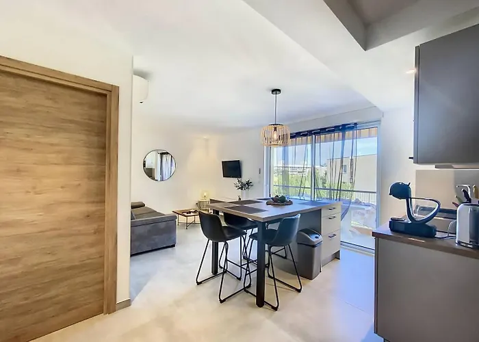 Neuf T2 Pour 4 Personnes Dans Résidence Avec Piscine Apartamento *